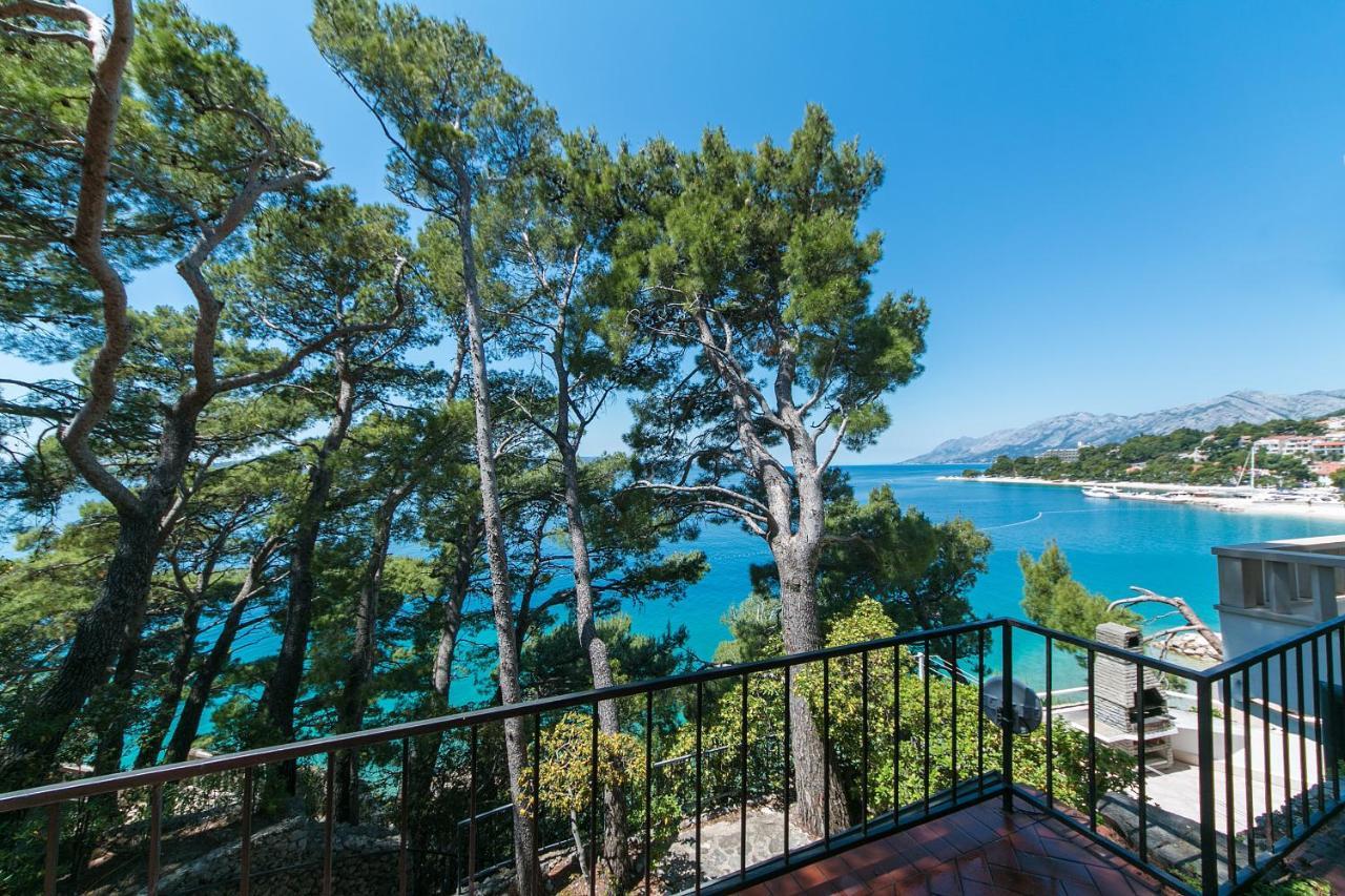 Apartments By The Sea Brela, Makarska - 16950 Εξωτερικό φωτογραφία